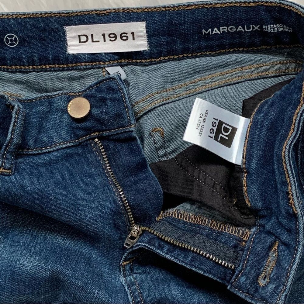 DL1961 Margaux Instasculpt Ankle Skinny Jeans! - Picture 6 of 8